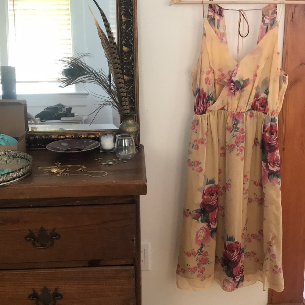Floral flowy dress - Picture 4 of 5